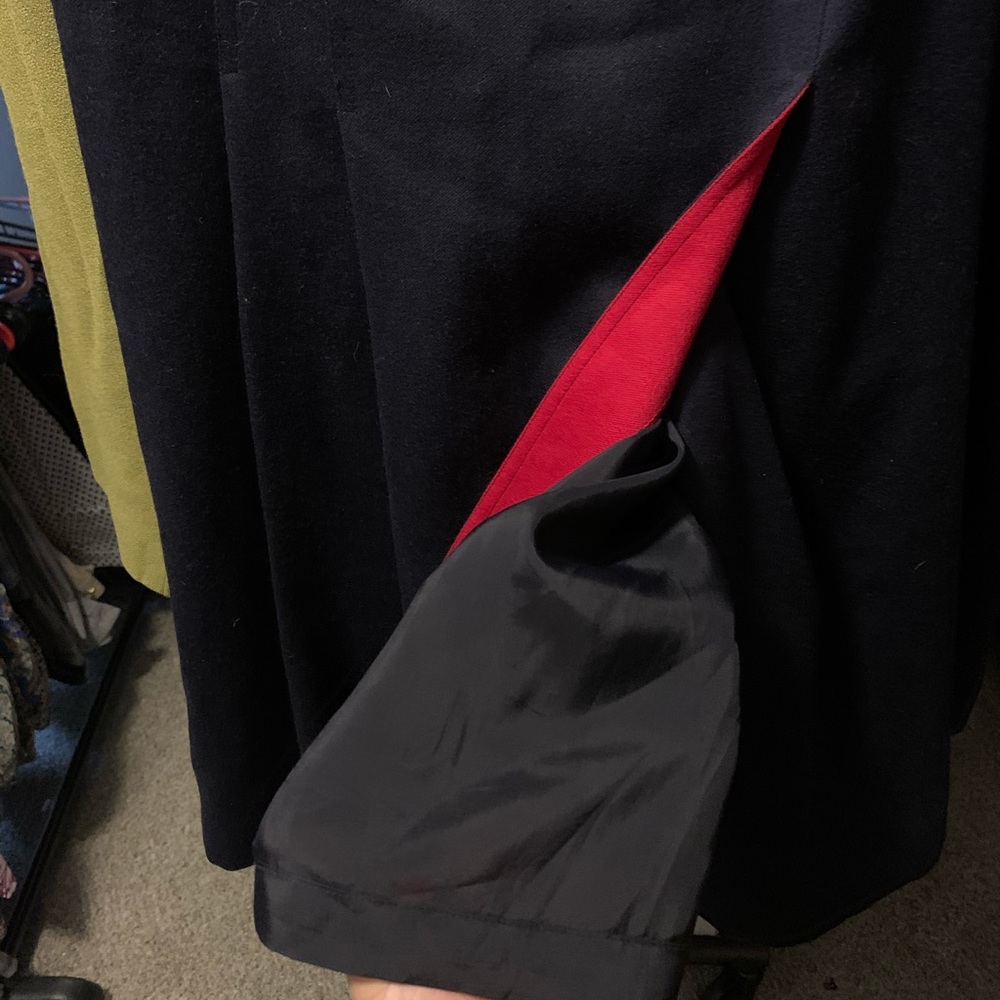 Stunning Albert Nipon Navy Wool Suit - image 6